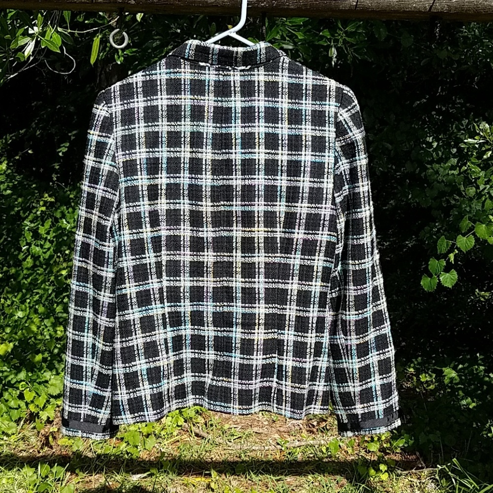 Requirements Jacket/Blazer - Picture 2 of 5